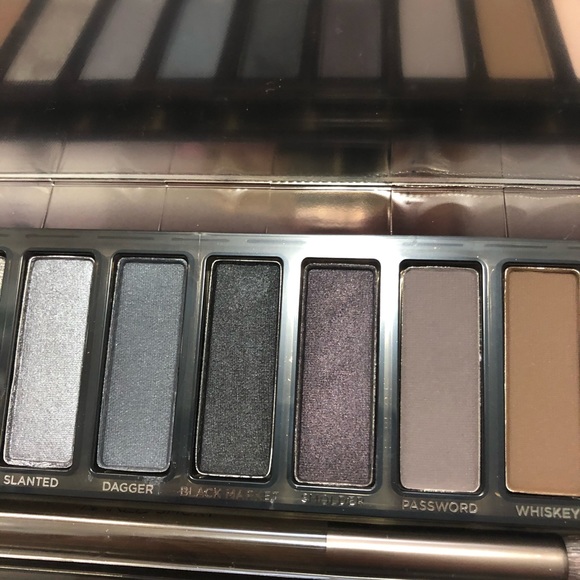 Naked Smoky Urban Decay - Picture 5 of 6
